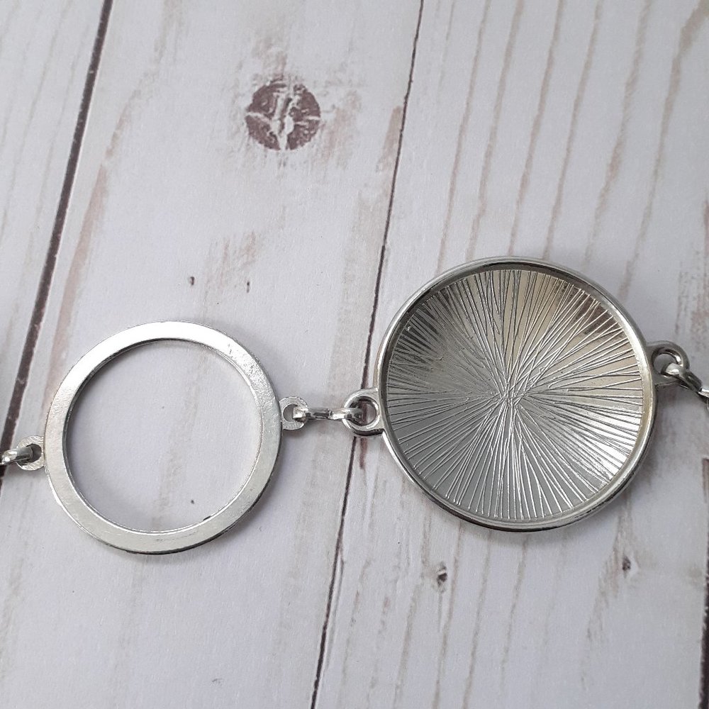 Solid Disc & O-Ring Circle Silvertone Chain Belt - image 6